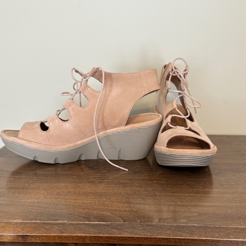 Clarks Blush Lace-Up Sandals - Picture 3 of 5